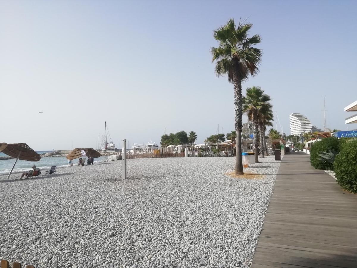 Cote D'Azur Joli Studio 50M Plage, Climatisation , Parking. วิลล์เนิฟ-ลูเบ ภายนอก รูปภาพ