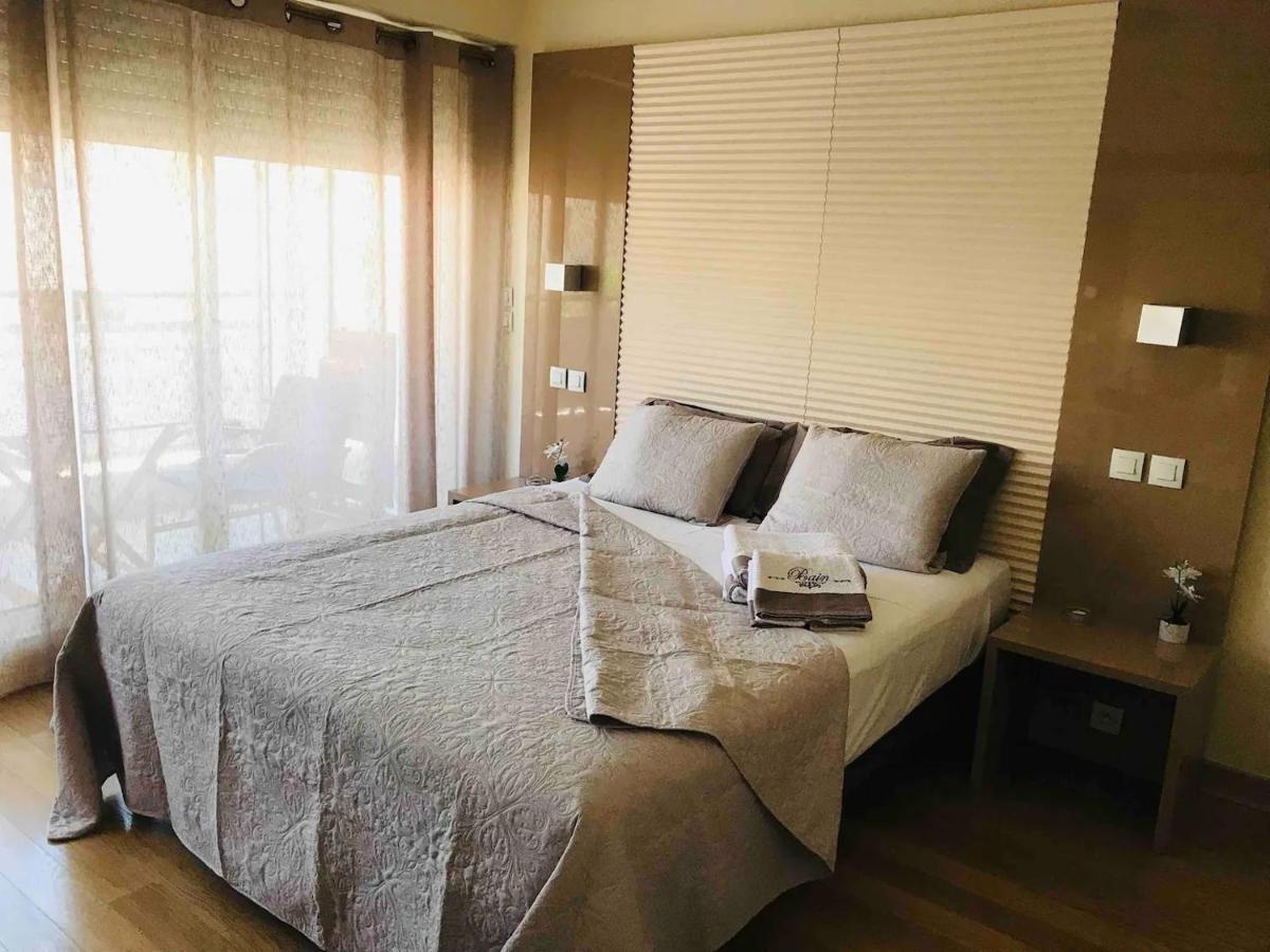 Cote D'Azur Joli Studio 50M Plage, Climatisation , Parking. วิลล์เนิฟ-ลูเบ ภายนอก รูปภาพ
